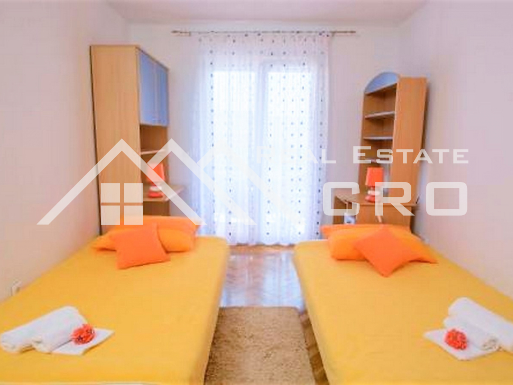 Ciovo properties - Nicely furnished two-bedroom apartment with a ...