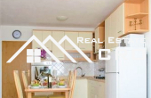Nicely furnished two-bedroom apartment with a balcony and a loggia, for sale (3)