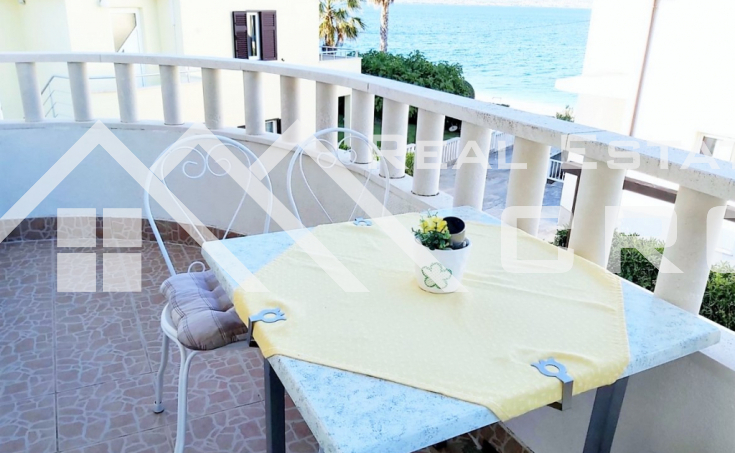 Beautiful apartment villa in a quiet location, second row to the sea and a beach, for sale (8)