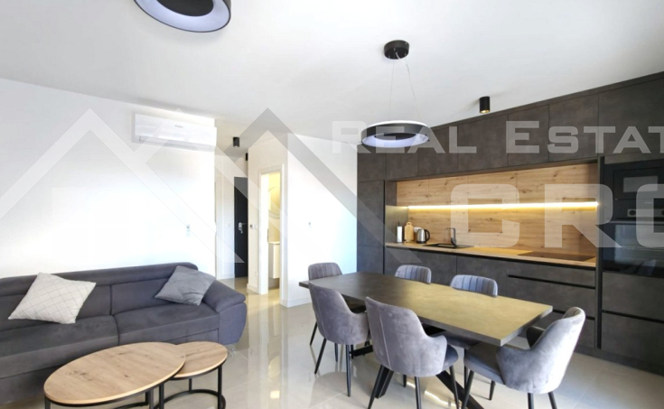 Modern and spacious apartments, in a gr (5)