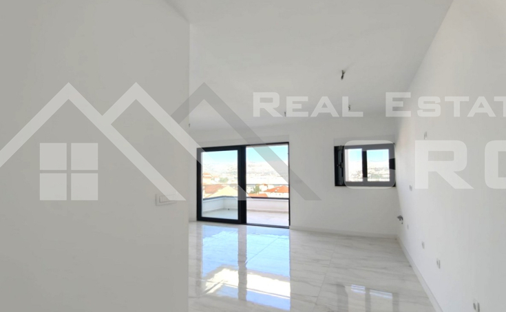 Spacious penthouse apartment in an excellent location (7)