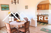 House in close proximity to the sea, on an island in central Dalmatia, for sale (2)