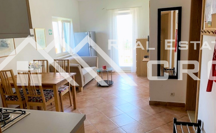 Charming apartment villa with a pool, in a lovely position offering sea views, for sale (1)