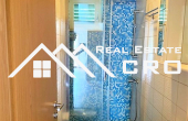 Charming apartment villa with a pool, in a lovely position offering sea views, for sale (6)
