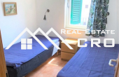 Charming apartment villa with a pool, in a lovely position offering sea views, for sale (7)