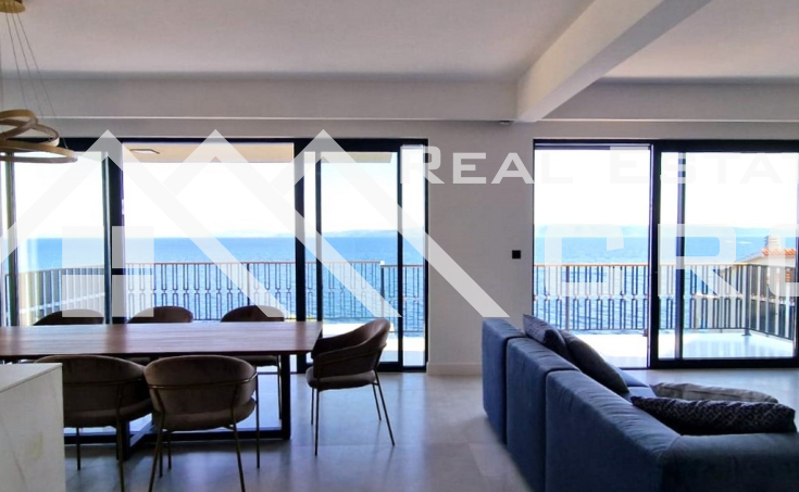 Modern villa with a swimming pool and open views, second row to the sea, for sale (12)