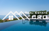 Luxury urban villa with a sea view, surroundings of Split, (10)