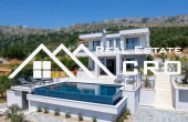 Luxury urban villa with a sea view, surroundings of Split, (2)