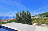 Luxury urban villa with a sea view, surroundings of Split, for sale (10)