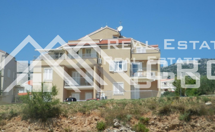 Two-bedroom-apartment-in-nice-location-Bol-on-Brac-1-1