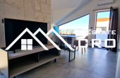 Modernly furnished two-bedroom apartment boasting beautiful sea views, for sale (7)