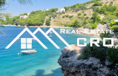 Building land with a project, in an excellent location near the sea and beaches, Omis (4)