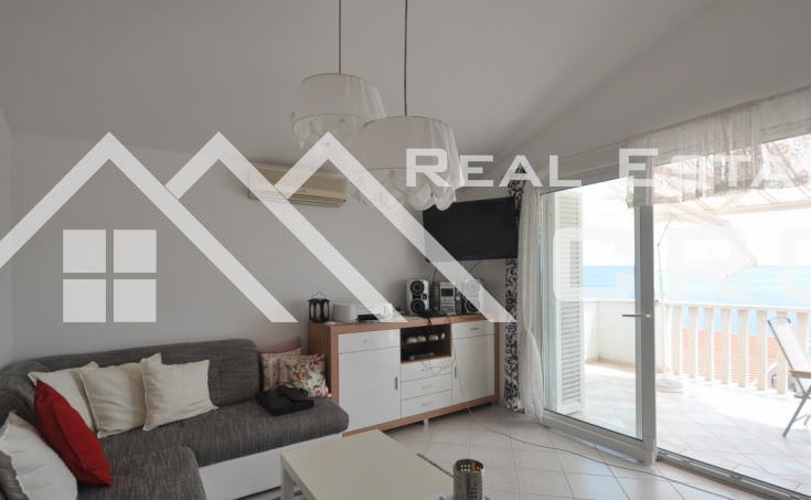 House with a beautiful sea view for sale, Rogoznica (4)