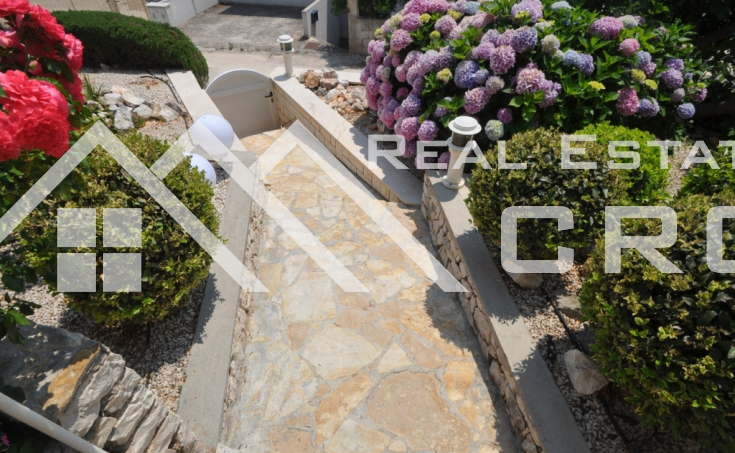 House with a beautiful sea view for sale, Rogoznica (5)