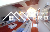 Spacious three-bedroom apartment with a beautiful view of the sea, for sale