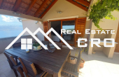 Spacious three-bedroom apartment with a beautiful view of the sea, for sale (10)