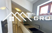 Spacious three-bedroom apartment with a beautiful view of the sea, for sale (13)