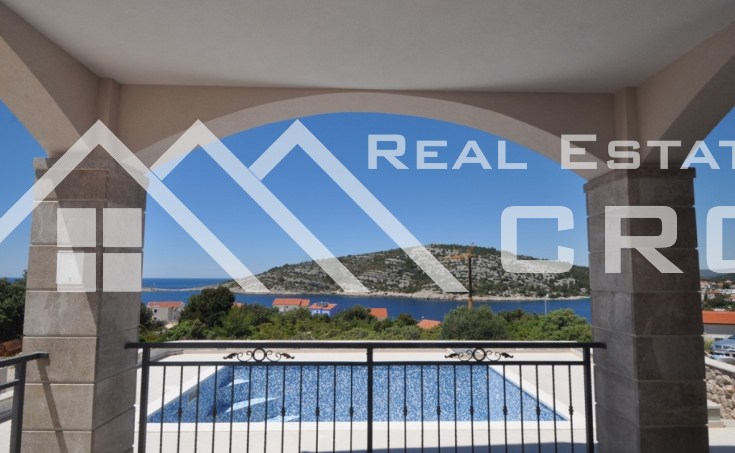 Newly built villa on a very attractive location for sale, Rogoznica (9)