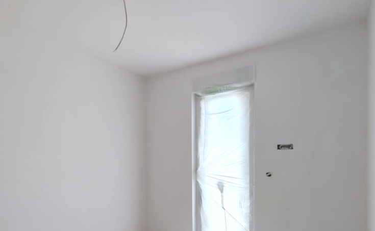 Top-quality three-bedroom apartment in an attractive location near the sea, for sale (1)