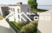 Excellently equipped three-bedroom apartments in an attractive location, near the sea, for sale (6)