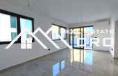 Top-quality three-bedroom apartment in an attractive location near the  (5)