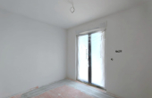Top-quality three-bedroom apartment in an attractive location near the sea, for sale (3)