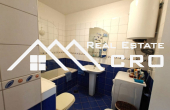 Fully furnished apartment placed near the sea, boasting stunning views, for sale (8)
