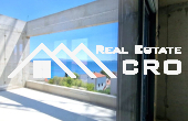 Apartments in a modern new development with a garage and elevator, close to the sea and beach