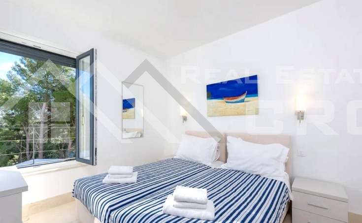 Furnished apartments with a shared pool, in an attractive location near the sea, for sale (13)