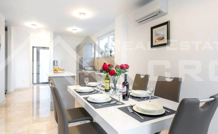 Exclusive four-story apartments with a shared pool and stunning views, for sale (5)
