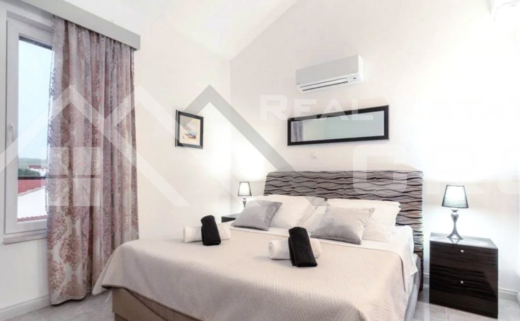 Exclusive four-story apartments with a shared pool and stunning views, for sale (7)