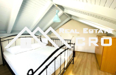 Two stone houses with terraces and an inner courtyard, in the heart of the village, for sale (1)