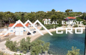 Building land in a peaceful environment, near a beach, for sale (2)