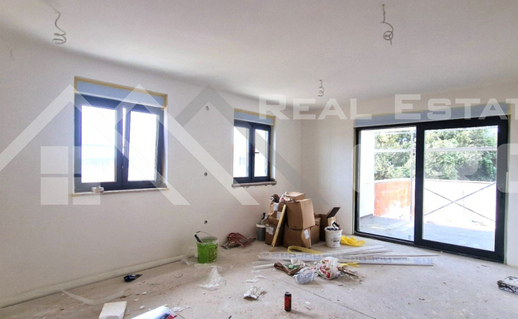 Modern apartments in an excellent location close to the sea, for sale (2)