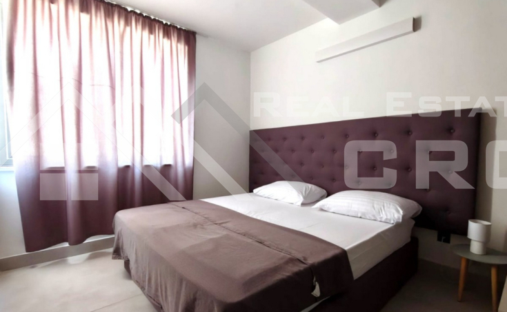 Apartment with a terrace and garden, in a modern residential complex, for sale