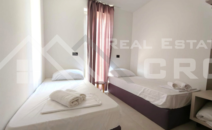 Apartment with a terrace and garden, in a modern residential complex, for sale (3)