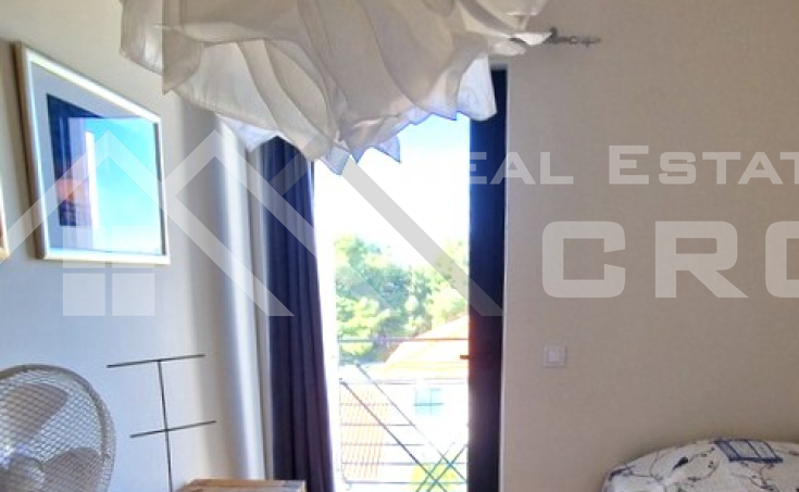 Elegantly furnished duplex penthouse near the sea and a beach, for sale (2)