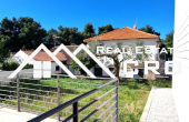 Spacious duplex apartment with loggias and a garden, in a pleasant area near a beach, for sale (3)