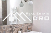Spacious duplex apartment with loggias and a garden, in a pleasant area near a beach, for sale (5)