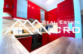  Furnished three-bedroom apartment with three balconies, near the sea and beach, for sale (10)