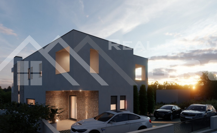 Elegant and spacious villa boasting panoramic views, in a peaceful setting (3)