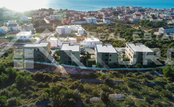 Spacious apartments with covered terraces in a new development in Brodarica, for sale (3)