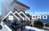 Luxurious penthouse apartment with a large roof terrace, near a beach, for sale (3)