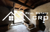 Historic stone house with a renovation project for a luxury villa, for sale (7)