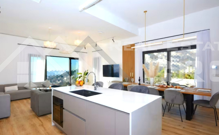 Modern villa in a peaceful setting boasting panoramic views, Split area, for sale (10)