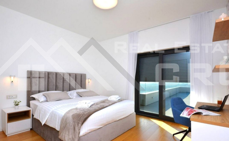 Modern villa in a peaceful setting boasting panoramic views, Split area, for sale (13)