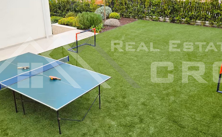 Modern villa in a peaceful setting boasting panoramic views, Split area, for sale (3)