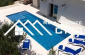 Furnished apartment with a large pool and an additional studio, for sale (3)