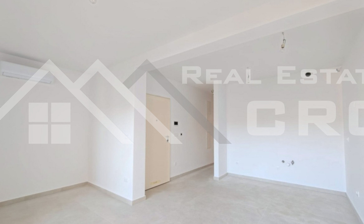 Two-bedroom apartments in a new development close to the sea (11)