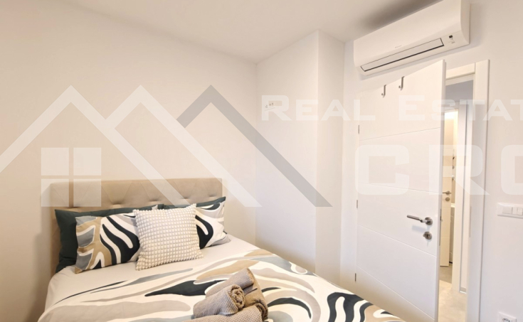 Furnished apartment in a modern new building near the sea and Tro (4)